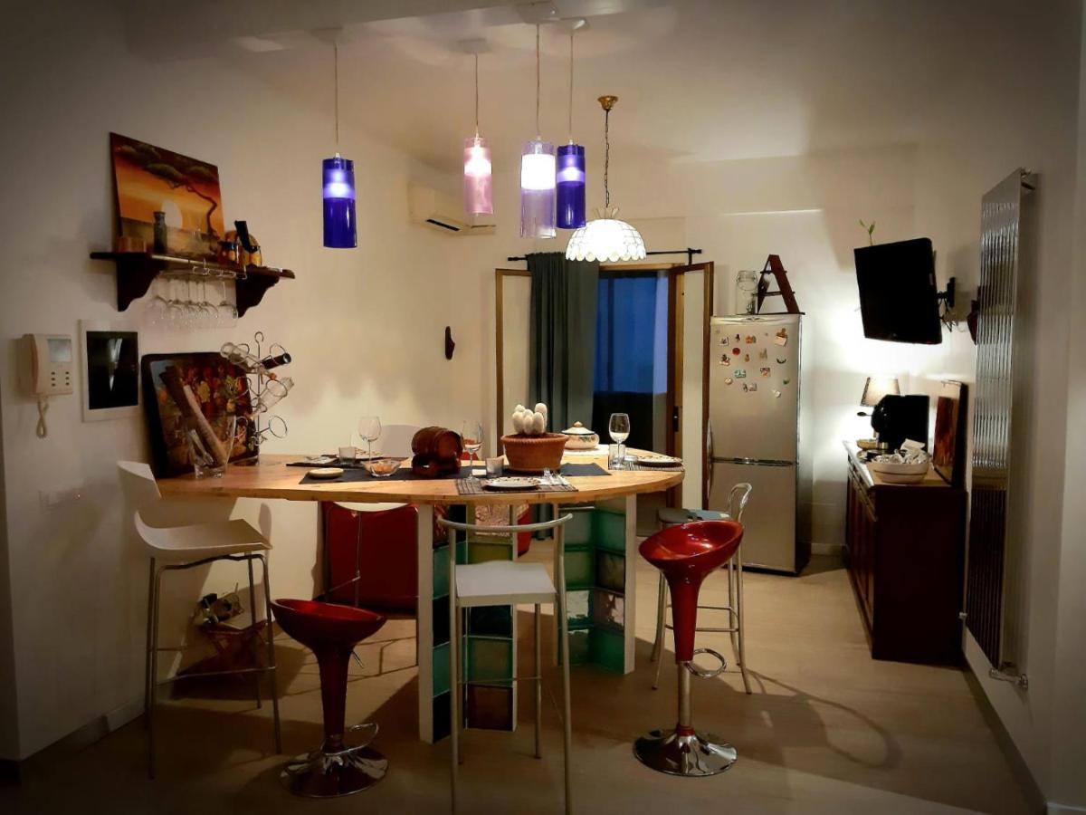 Casavacanze Tuttapposto Palermo Bagian luar foto